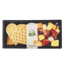 Duo hartjeswafel met gesneden fruit